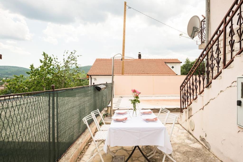 Holiday Home Goranka Zmijavci Ngoại thất bức ảnh