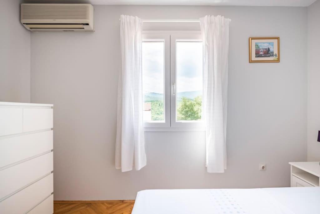 Holiday Home Goranka Zmijavci Ngoại thất bức ảnh